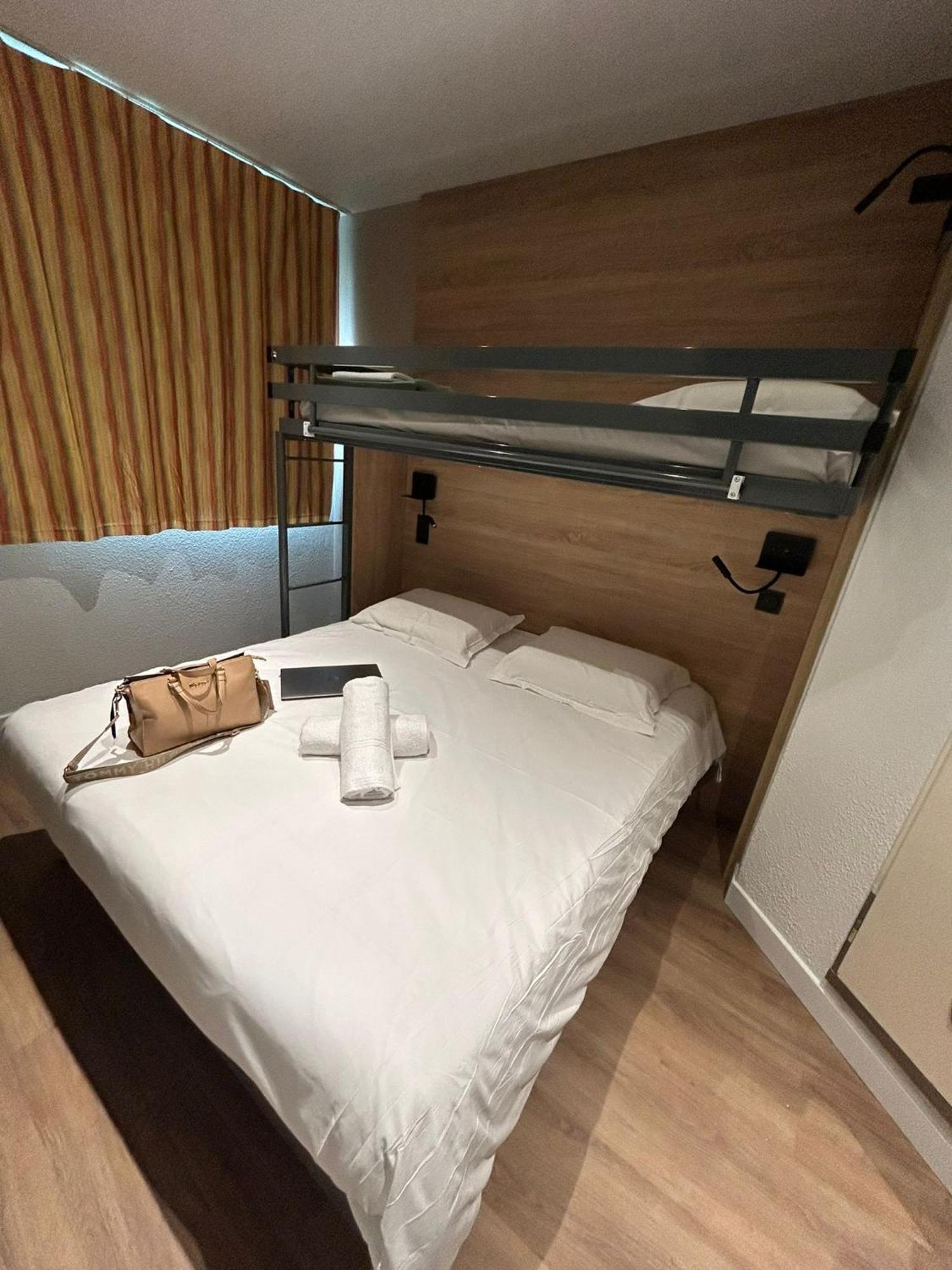 Kyriad Eco Lille Sud - Noyelles Godault エクステリア 写真