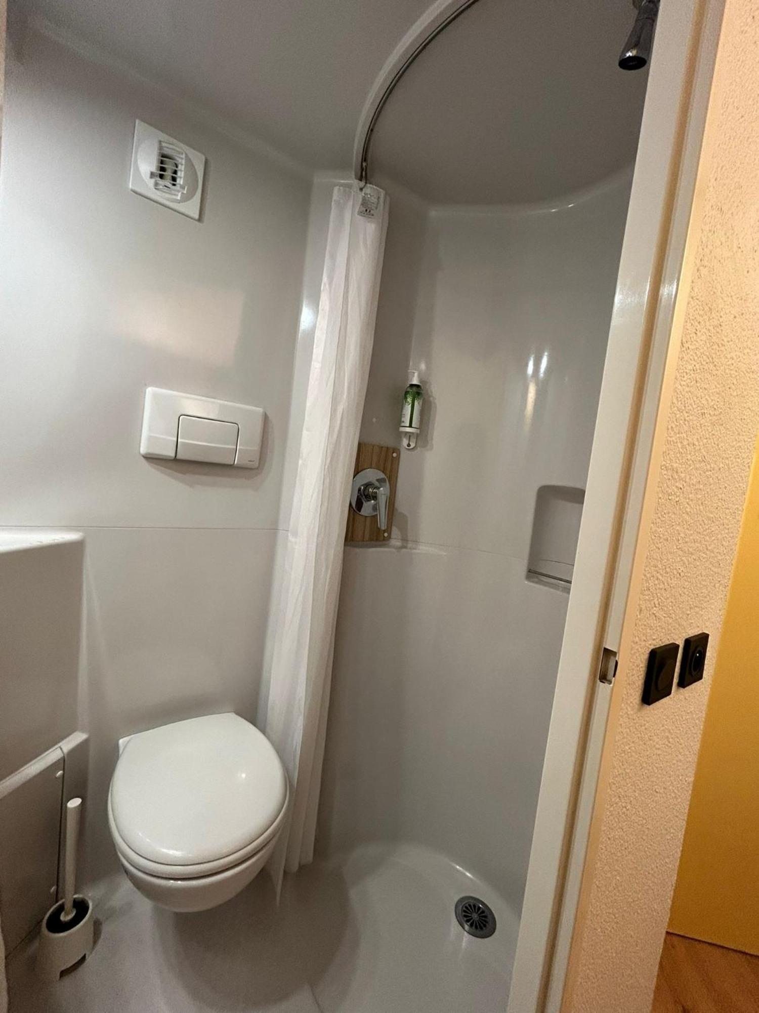 Kyriad Eco Lille Sud - Noyelles Godault エクステリア 写真