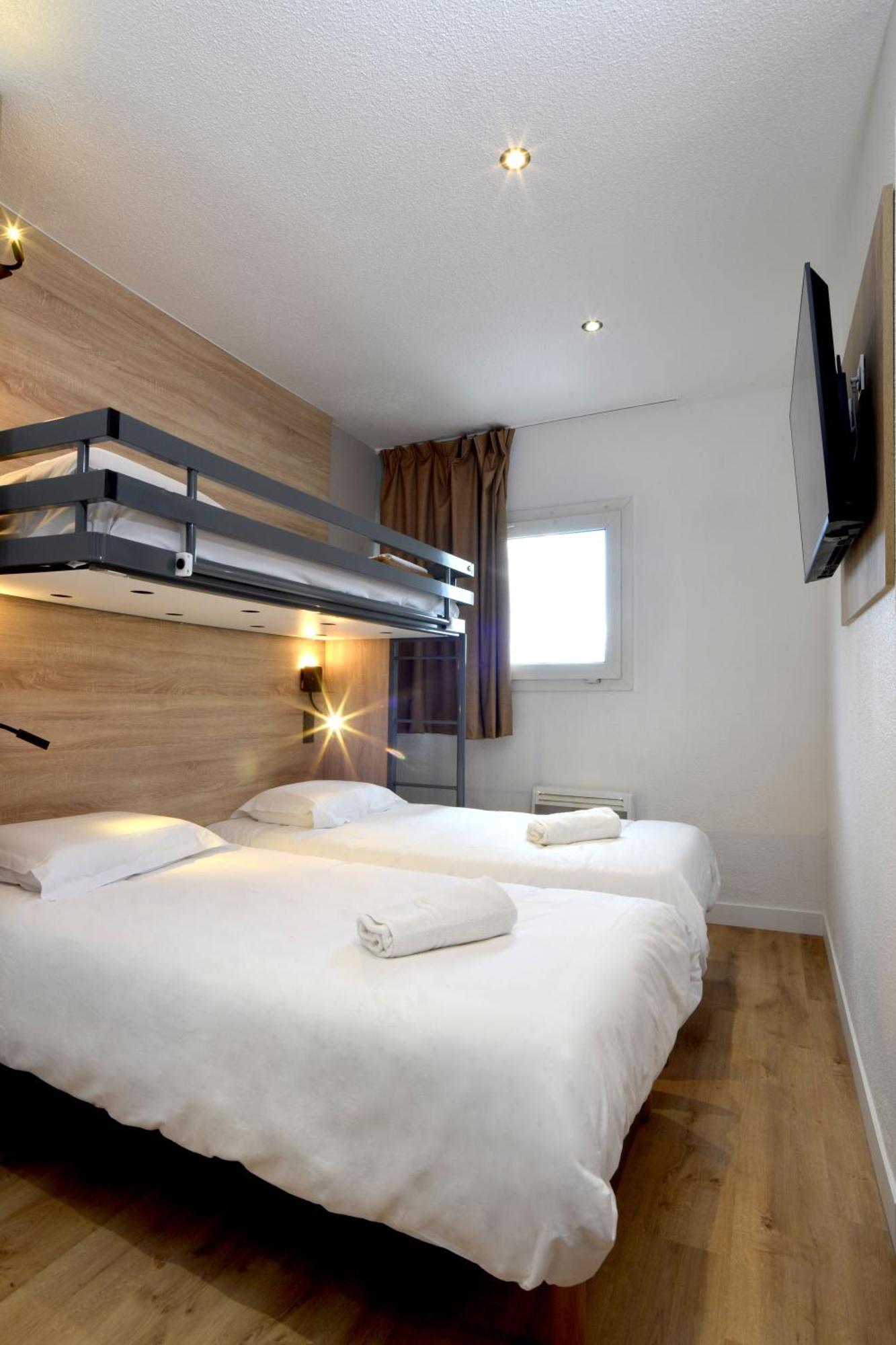 Kyriad Eco Lille Sud - Noyelles Godault エクステリア 写真